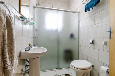 Casa para alugar com 350m², 3 quartos e 6 vagas Casa para alugar com 350m², 3 quartos e 6 vagasBanheiro