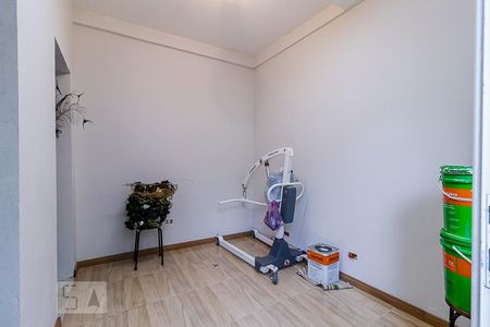 Casa para alugar com 350m², 3 quartos e 6 vagas Casa para alugar com 350m², 3 quartos e 6 vagasQuarto de Serviço