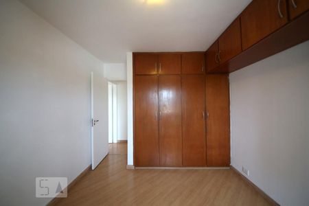 Quarto de apartamento à venda com 2 quartos, 89m² em Santo Amaro, São Paulo