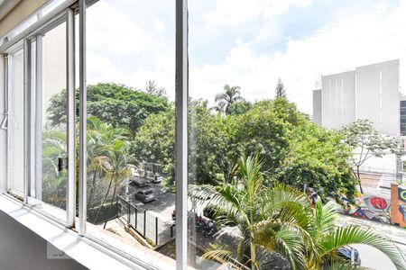 Sala - Vista de apartamento à venda com 2 quartos, 96m² em Higienópolis, São Paulo