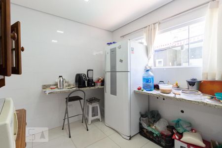 Casa à venda com 700m², 8 quartos e 8 vagas Casa à venda com 700m², 8 quartos e 8 vagasCozinha