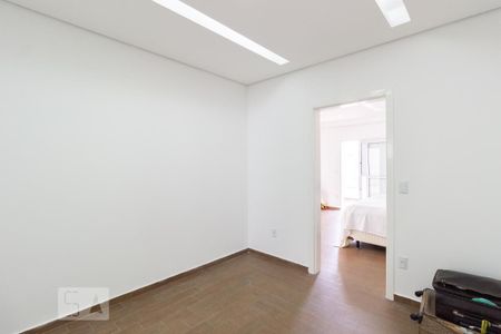 Casa à venda com 700m², 8 quartos e 8 vagas Casa à venda com 700m², 8 quartos e 8 vagasCloset da Suíte 1