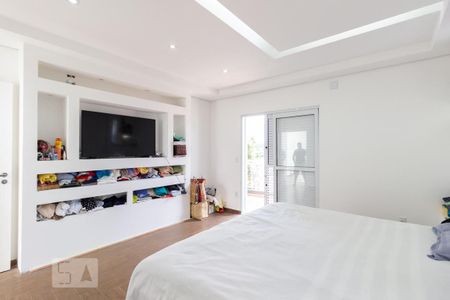 Casa à venda com 700m², 8 quartos e 8 vagas Casa à venda com 700m², 8 quartos e 8 vagasSuíte 1