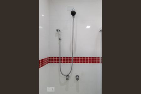 Casa à venda com 700m², 8 quartos e 8 vagas Casa à venda com 700m², 8 quartos e 8 vagasBanheiro da Suíte 4