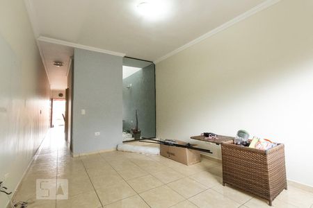 Sala de casa à venda com 3 quartos, 220m² em Vila Taquari, São Paulo