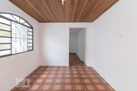 Sala de casa para alugar com 2 quartos, 120m² em Parque dos Bancários, São Paulo