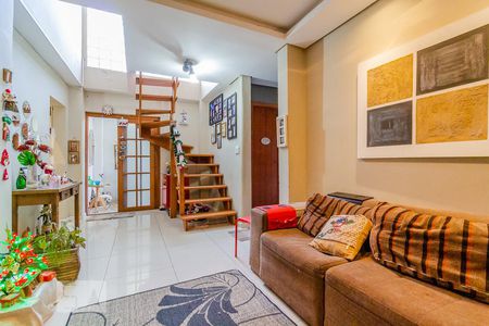 Sala de casa à venda com 4 quartos, 298m² em São José, Porto Alegre