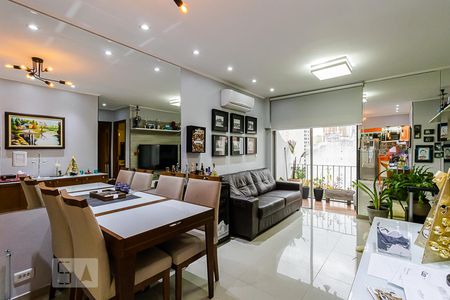 Sala de apartamento à venda com 2 quartos, 60m² em Aclimação, São Paulo