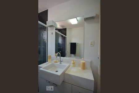 Banheiro de apartamento à venda com 1 quarto, 60m² em Vila Mariana, São Paulo