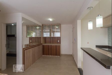 Sala de apartamento para alugar com 3 quartos, 59m² em Jardim Nova Europa, Campinas