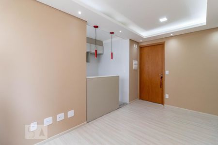 Sala de apartamento para alugar com 2 quartos, 45m² em Jardim Íris, São Paulo