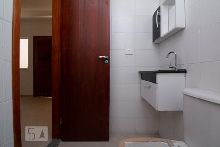 Banheiro de apartamento à venda com 1 quarto, 34m² em Vila Granada, São Paulo