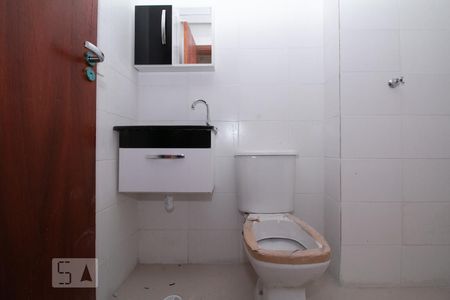 Banheiro de apartamento à venda com 1 quarto, 34m² em Vila Granada, São Paulo