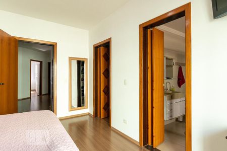 Suíte de casa à venda com 3 quartos, 280m² em Nova Gerty, São Caetano do Sul