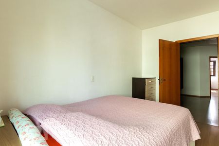 Suíte de casa à venda com 3 quartos, 280m² em Nova Gerty, São Caetano do Sul