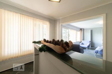 Sala de casa à venda com 4 quartos, 350m² em Vila Assunção, Porto Alegre