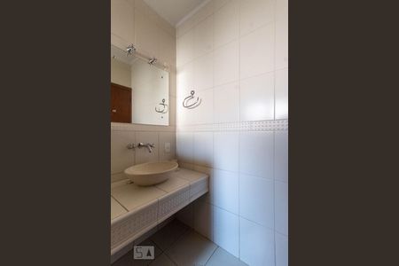 Lavabo de casa à venda com 3 quartos, 287m² em Partenon, Porto Alegre