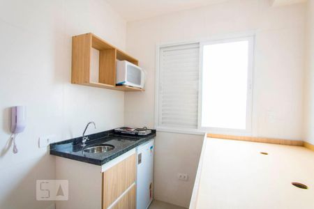 Quarto/Cozinha de kitnet/studio para alugar com 1 quarto, 10m² em Vila São Pedro, Santo André