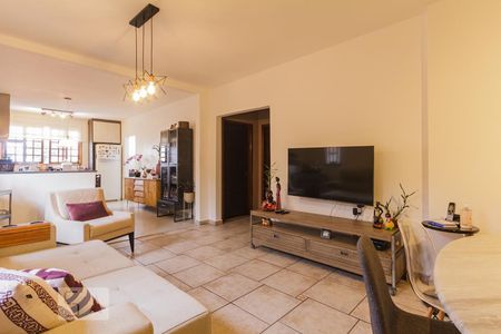Sala de casa para alugar com 3 quartos, 200m² em Vila Dirce, Mauá