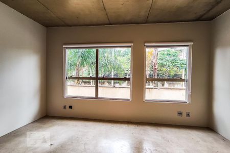 Sala de apartamento para alugar com 1 quarto, 70m² em Jardim Fonte do Morumbi, São Paulo