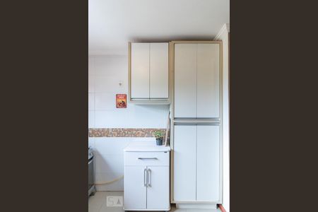 Cozinha de casa de condomínio à venda com 3 quartos, 173m² em Belém Novo, Porto Alegre