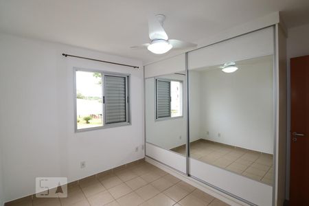 Suíte de apartamento para alugar com 3 quartos, 78m² em Setor Negrão de Lima, Goiânia