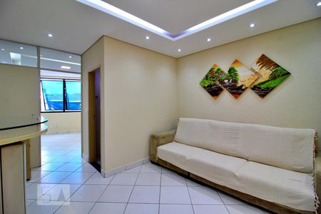 Sala de apartamento para alugar com 1 quarto, 58m² em Casa Branca, Santo André
