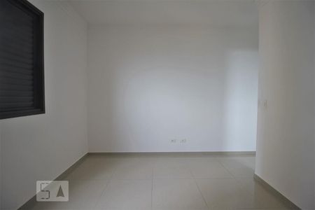 Suíte de apartamento para alugar com 2 quartos, 85m² em Jardim Maria Rosa, Taboão da Serra