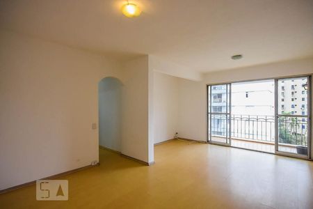 Sala de apartamento para alugar com 2 quartos, 80m² em Real Parque, São Paulo