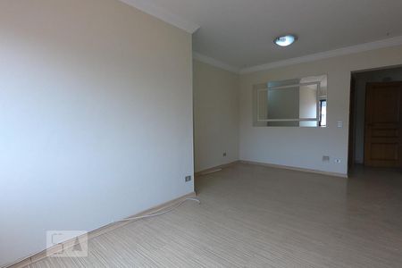 Sala de apartamento para alugar com 3 quartos, 84m² em Jardim Taboão, São Paulo