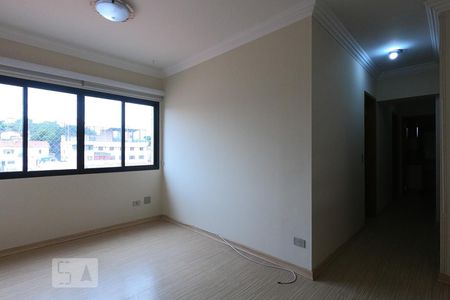 Sala de apartamento para alugar com 3 quartos, 84m² em Jardim Taboão, São Paulo