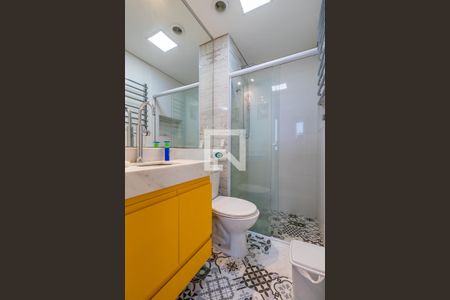 Banheiro de kitnet/studio para alugar com 1 quarto, 26m² em Bethaville I, Barueri