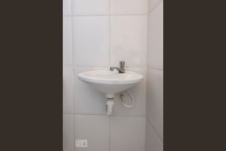 Banheiro de apartamento para alugar com 1 quarto, 40m² em Vila Barbosa, São Paulo