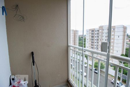 Sacada de apartamento para alugar com 3 quartos, 66m² em Jardim Ipaussurama, Campinas