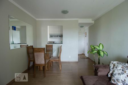 Sala de apartamento para alugar com 3 quartos, 66m² em Jardim Ipaussurama, Campinas