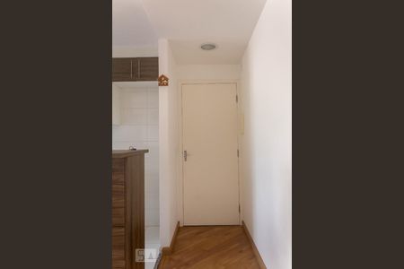 Entrada  de apartamento para alugar com 2 quartos, 50m² em Vila Emir, São Paulo