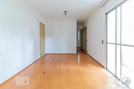 Sala de apartamento para alugar com 3 quartos, 65m² em Jardim Taquaral, São Paulo