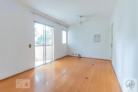 Sala de apartamento para alugar com 3 quartos, 65m² em Jardim Taquaral, São Paulo