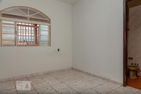 Suíte de casa para alugar com 3 quartos, 136m² em Daniel Fonseca, Uberlândia