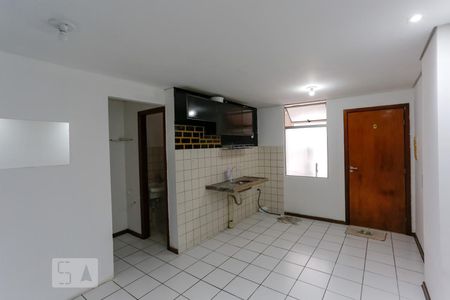 Apartamento para alugar com 48m², 2 quartos e sem vagaSala e Cozinha