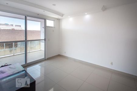 Sala de apartamento à venda com 2 quartos, 75m² em Recreio dos Bandeirantes, Rio de Janeiro