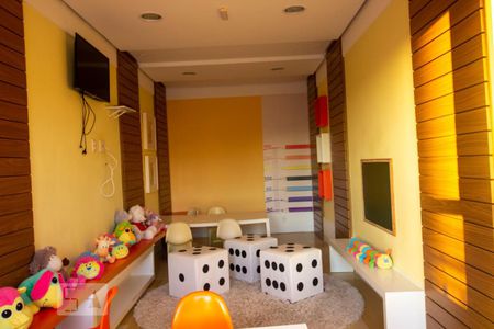 Apartamento à venda com 115m², 2 quartos e 2 vagas Apartamento à venda com 115m², 2 quartos e 2 vagasBrinquedoteca