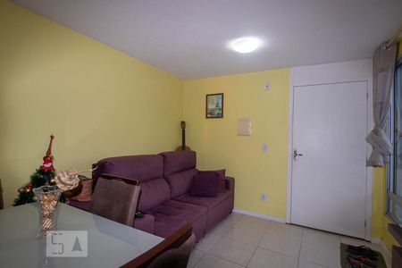 Sala de apartamento para alugar com 2 quartos, 45m² em Agronomia, Porto Alegre