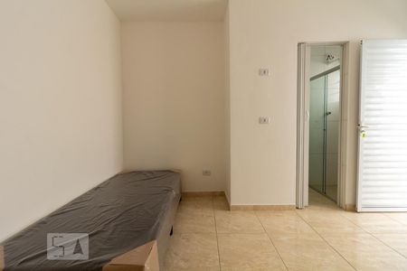 Quarto de kitnet/studio para alugar com 1 quarto, 14m² em Vila Indiana, São Paulo