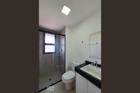 Banheiro de kitnet/studio para alugar com 1 quarto, 30m² em Vila Mariana, São Paulo