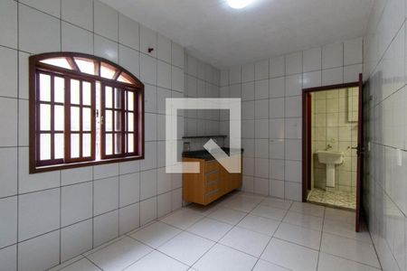 Casa à venda com 242m², 6 quartos e 1 vaga Casa à venda com 242m², 6 quartos e 1 vagaCozinha 3º Andar