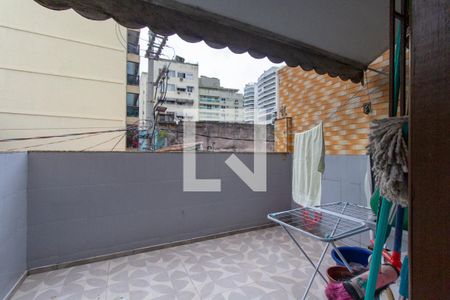 Casa à venda com 242m², 6 quartos e 1 vaga Casa à venda com 242m², 6 quartos e 1 vagaÁrea de Serviço 2 2º Andar