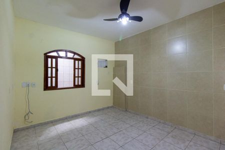 Casa à venda com 242m², 6 quartos e 1 vaga Casa à venda com 242m², 6 quartos e 1 vagaQuarto 4 3º Andar