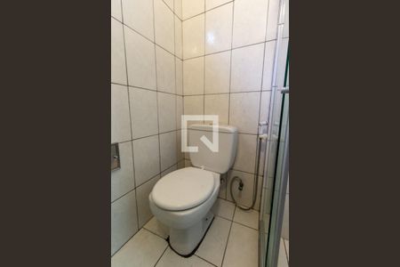 Casa à venda com 242m², 6 quartos e 1 vaga Casa à venda com 242m², 6 quartos e 1 vagaBanheiro 3º Andar