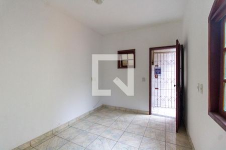 Casa à venda com 242m², 6 quartos e 1 vaga Casa à venda com 242m², 6 quartos e 1 vagaSala 3º Andar